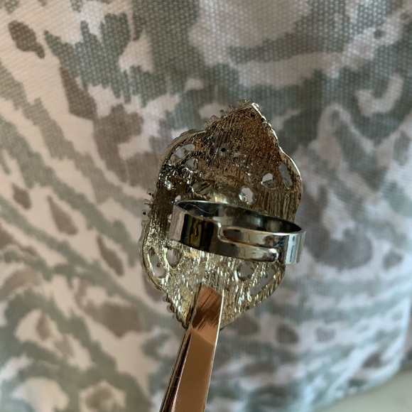 Dazzling cocktail ring - Picture 3 of 3